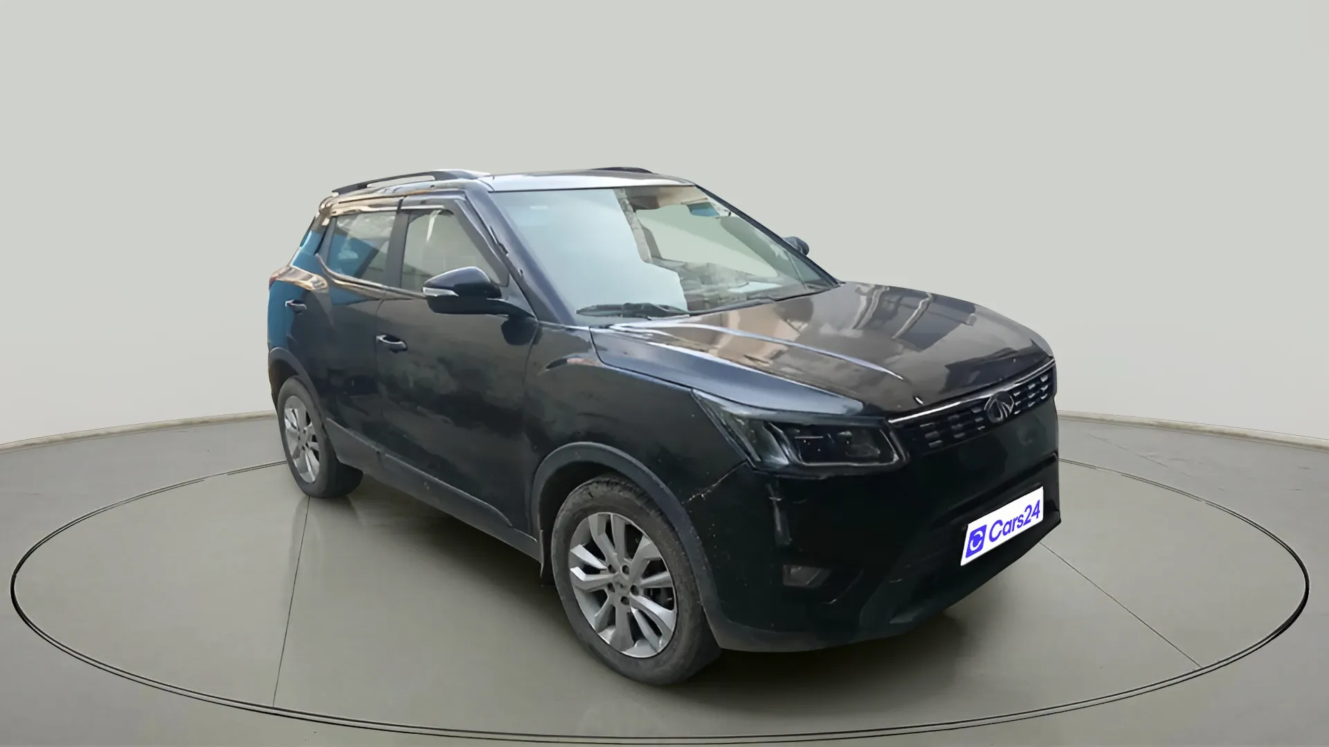 2021 Mahindra XUV300 W8 1.2 PETROL, Petrol, Manual, 1,31,093 km, exterior