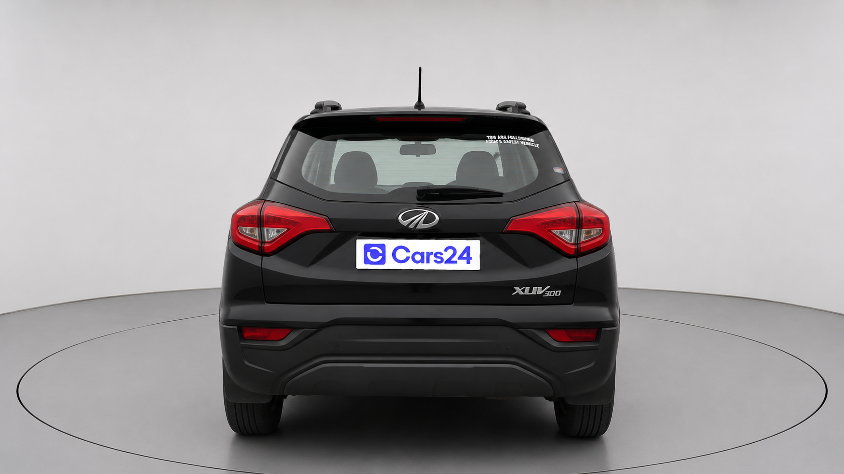 2022 Mahindra XUV300 W6 1.2 PETROL, Petrol, Manual, 36,838 km, exterior