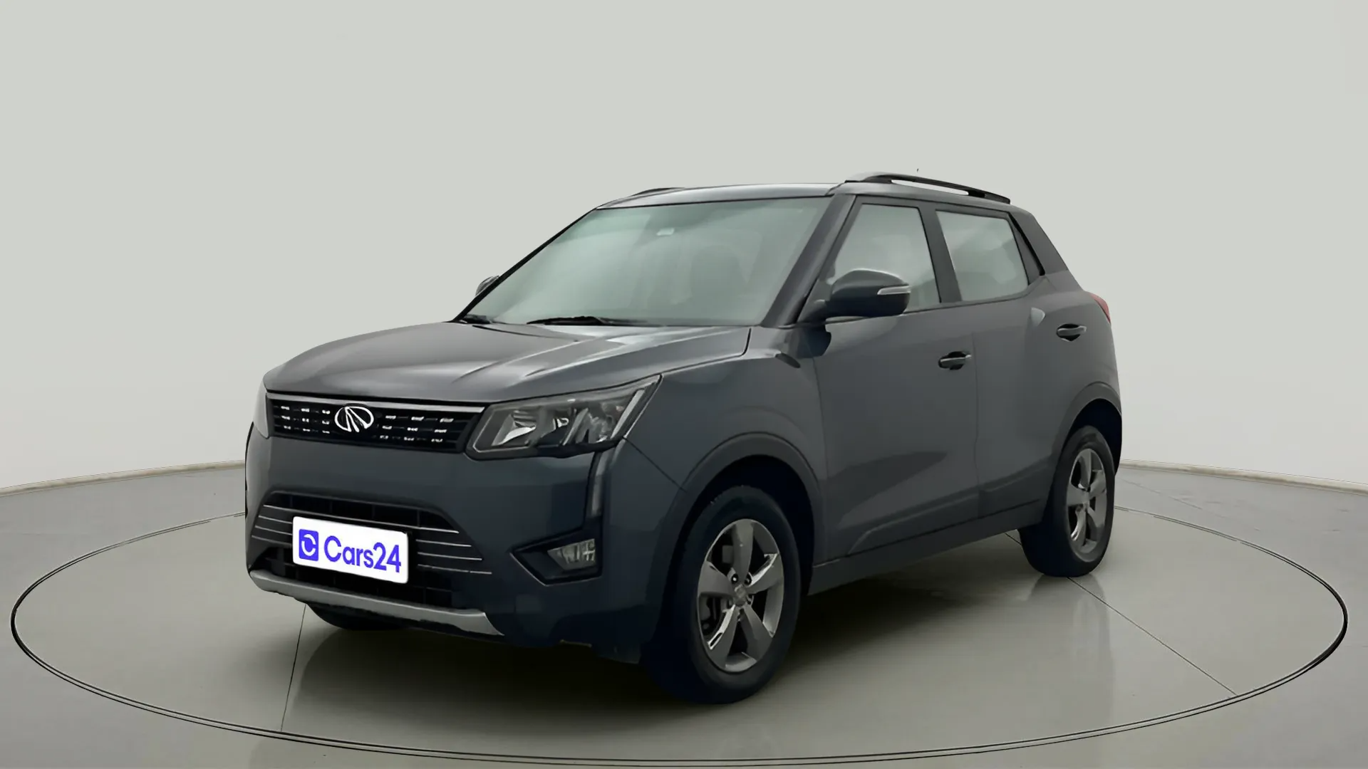 2022 Mahindra XUV300 W6 1.2 PETROL, Petrol, Manual, 36,838 km, exterior