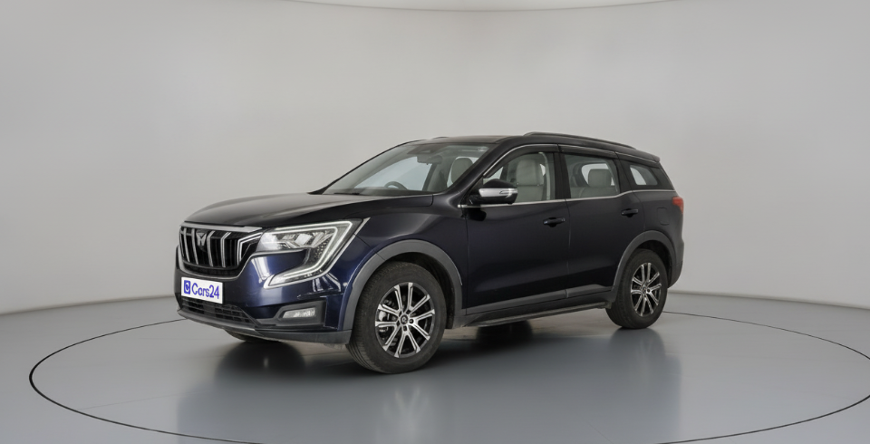 2025 Mahindra XUV700 AX 7 LUXURY P AT 7 STR, Petrol, Automatic, 23,892 km, exterior