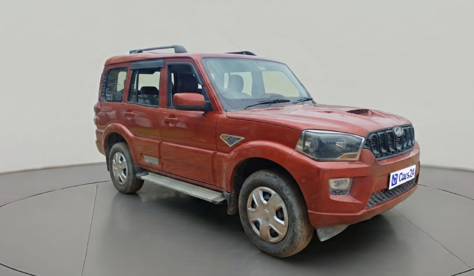 2017 Mahindra Scorpio S4 1.99 INTELLI-HYBRID, Diesel, Manual, 88,370 km, exterior
