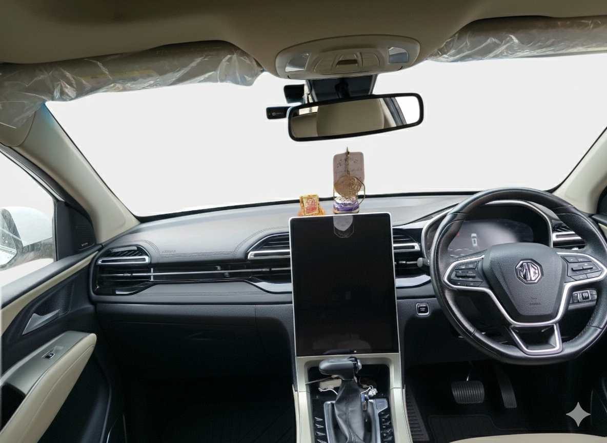 2024 MG HECTOR SHARP PRO 1.5 PETROL TURBO CVT PETROL, Petrol, Automatic, 10,528 km, interior