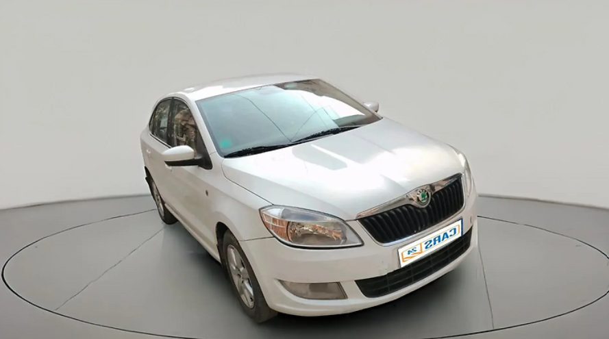 2012 Skoda Rapid AMBITION 1.6 TDI CR MT, Diesel, Manual, 90,984 km, exterior