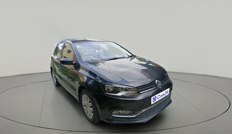 2017 Volkswagen Polo COMFORTLINE 1.5L, Diesel, Manual, 1,41,185 km, exterior