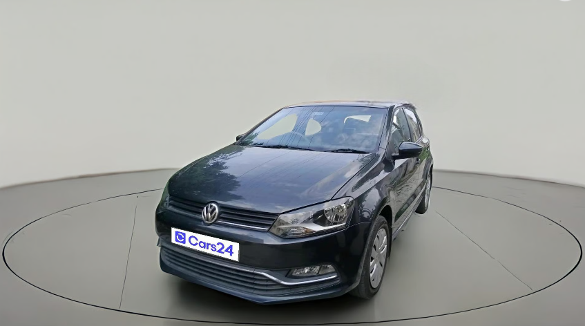 2017 Volkswagen Polo COMFORTLINE 1.5L, Diesel, Manual, 1,41,185 km, exterior