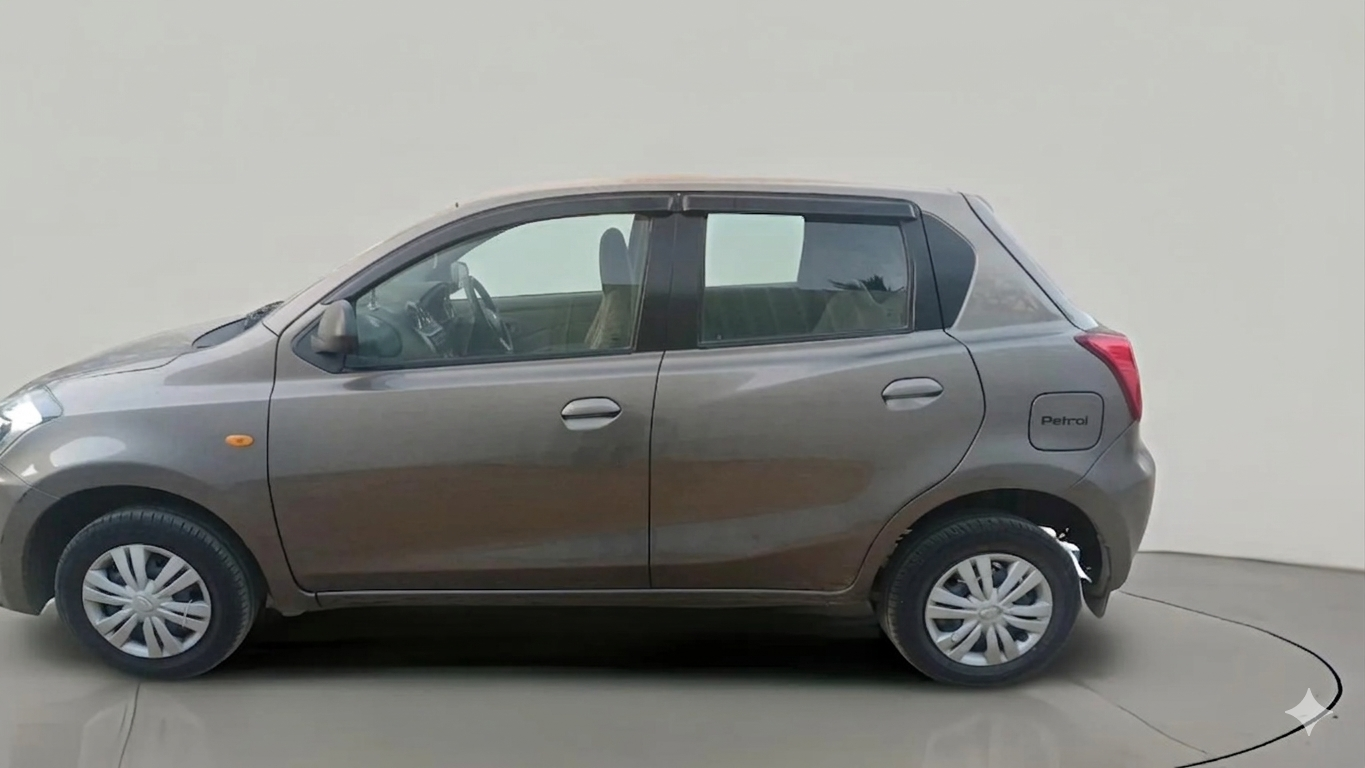 2017 Datsun Go Plus T, Petrol, Manual, 43,863 km, exterior