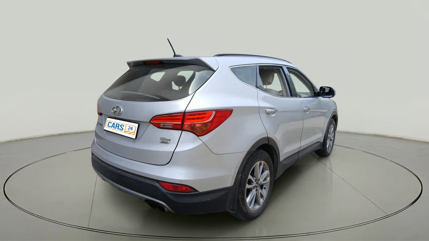 2014 Hyundai Santa Fe 2 WD AT, Diesel, Automatic, 1,65,881 km, exterior
