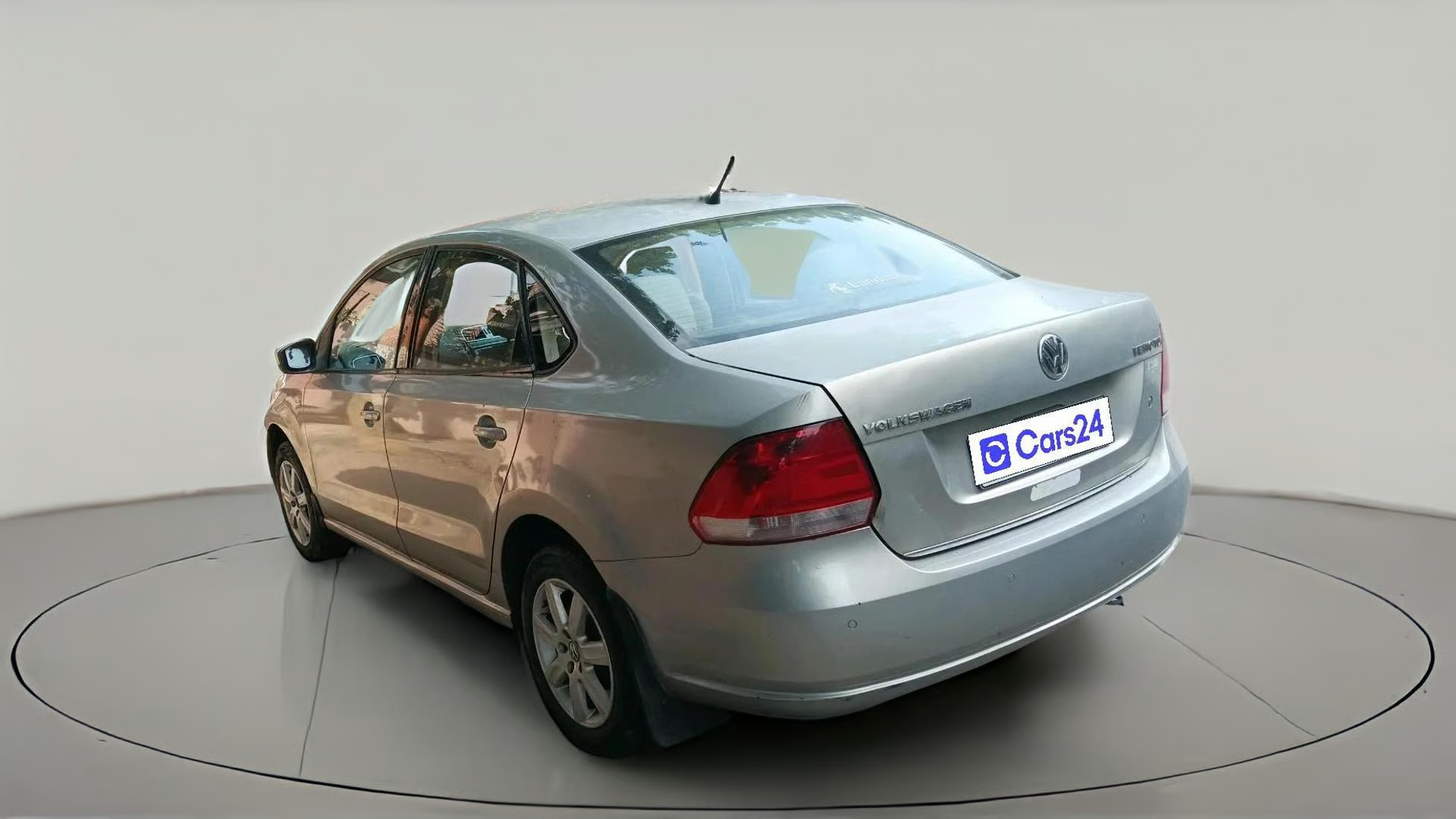 2012 Volkswagen Vento HIGHLINE DIESEL 1.6, Diesel, Manual, 1,10,577 km, exterior