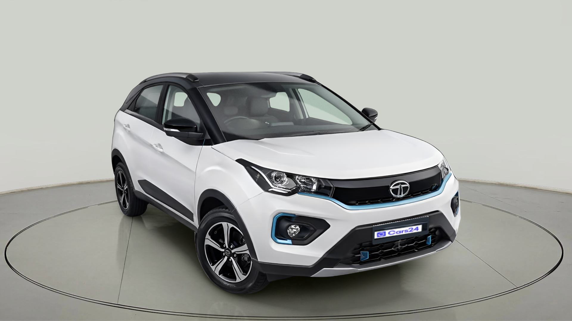 2022 Tata NEXON EV XZ PLUS, Electric, Automatic, 1,20,433 km, exterior