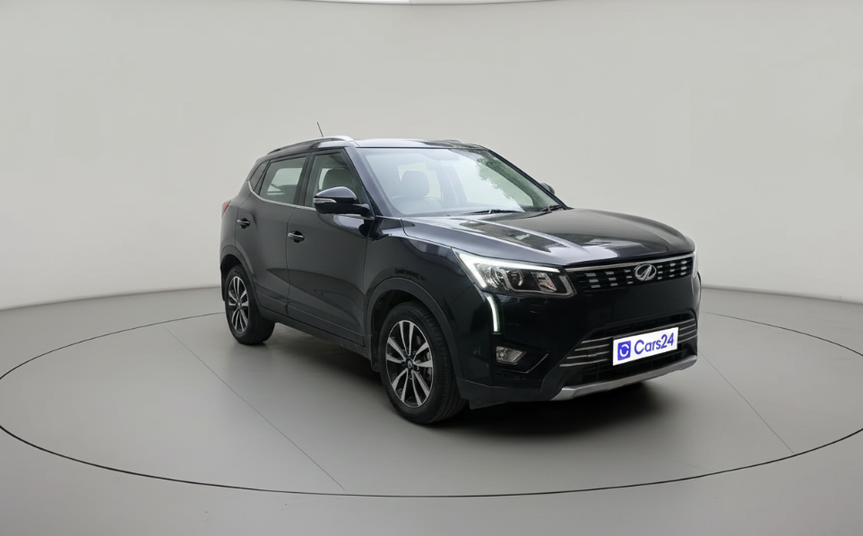 2019 Mahindra XUV300 W8 (O) 1.2 PETROL, Petrol, Manual, 48,900 km, exterior