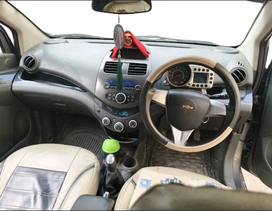 2012 Chevrolet Beat LT PETROL, CNG, Manual, 1,14,538 km, interior
