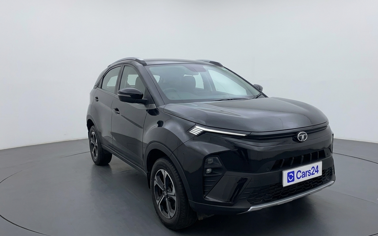 2024 Tata NEXON Creative Plus 1.2 Revotron 6MT Dark Edition, Petrol, Manual, 27,084 km, exterior