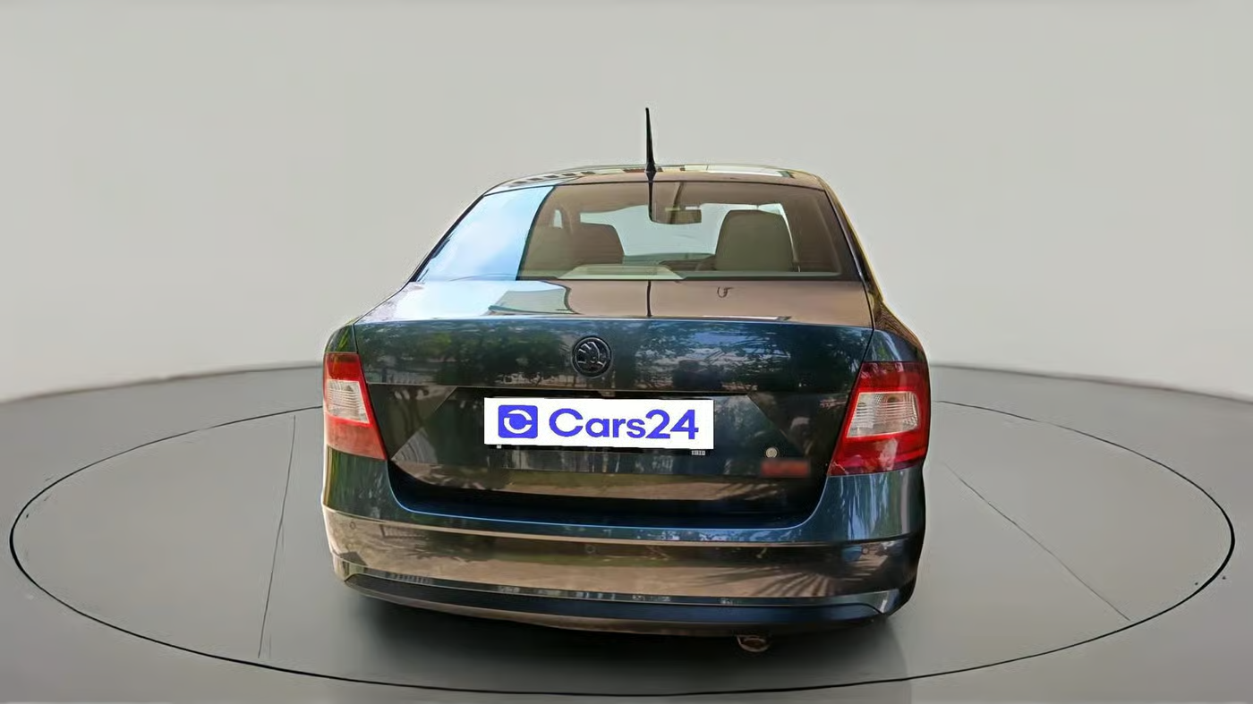 2021 Skoda Rapid AMBITION AT TSI, Petrol, Automatic, 37,777 km, exterior