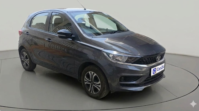 2024 Tata Tiago XT (O) PETROL, Petrol, Manual, 8,869 km, exterior