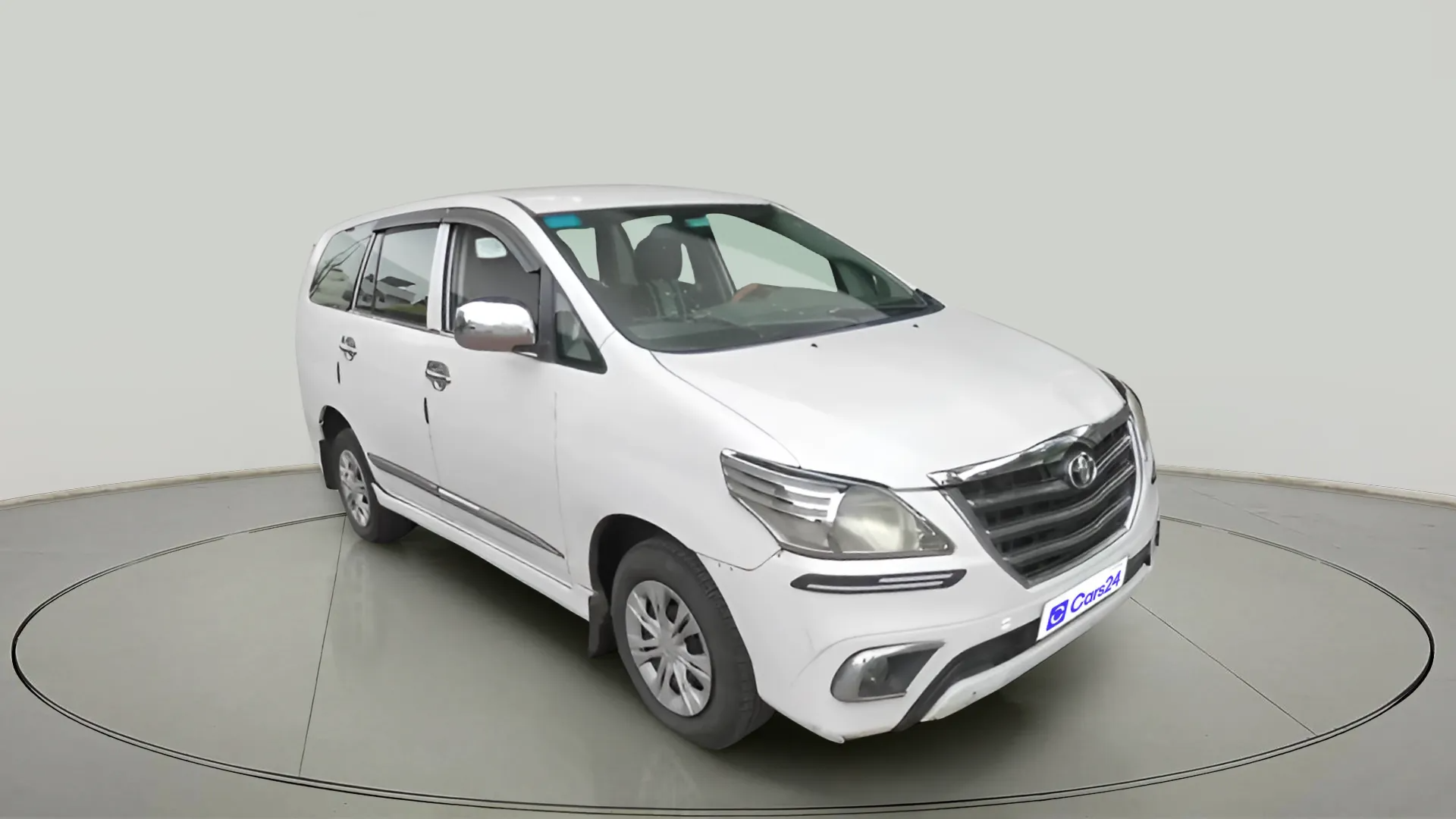 2011 Toyota Innova 2.5 G4 7 STR, Diesel, Manual, 1,69,466 km, exterior