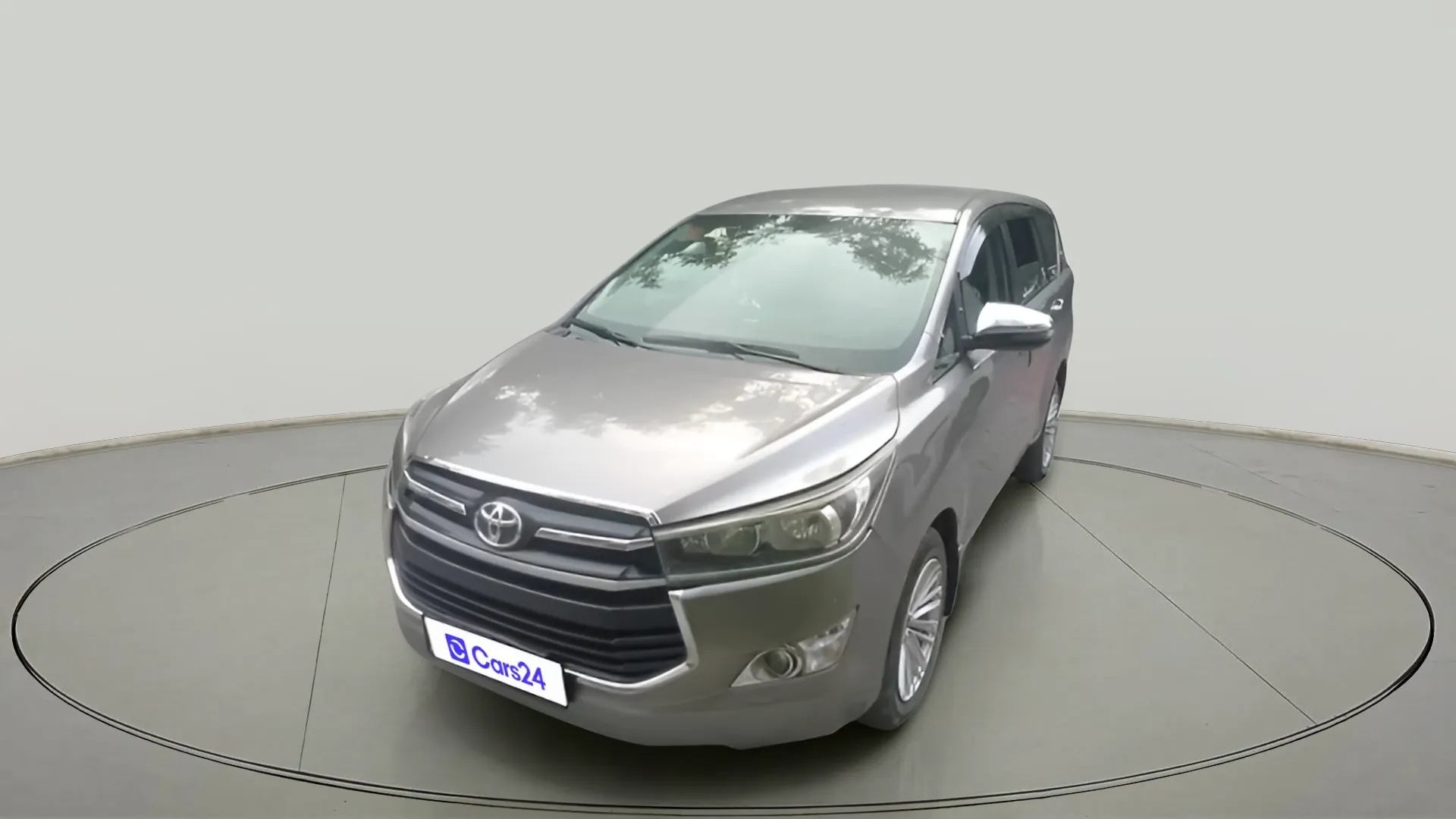2020 Toyota Innova Crysta 2.4 GX 7 STR, Diesel, Manual, 1,47,761 km, exterior