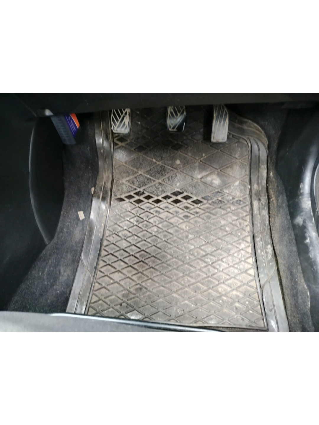 2011 Maruti Swift VXI, Petrol, Manual, 71,667 km, interior