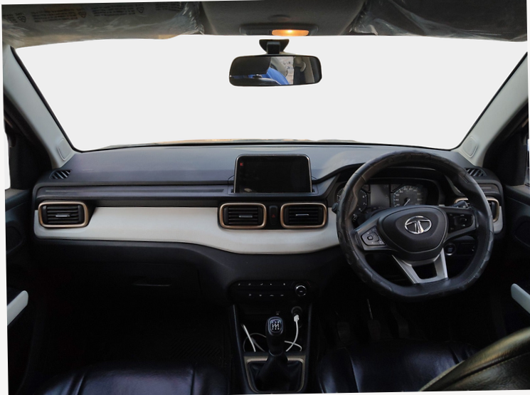 2022 Tata PUNCH ACCOMPLISHED MT, Petrol, Manual, 30,743 km, interior