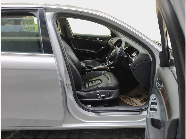 2013 Audi A4 2.0 TDI, Diesel, Automatic, 81,953 km, interior