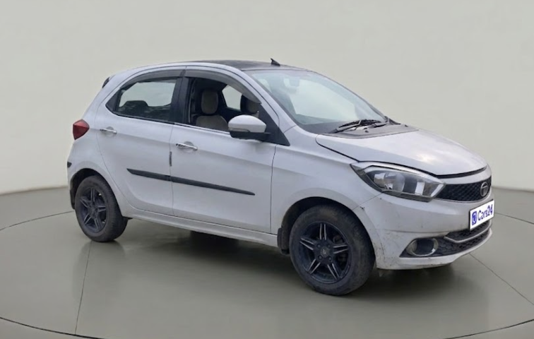 2017 Tata Tiago XZ PETROL, CNG, Manual, 76,613 km, exterior