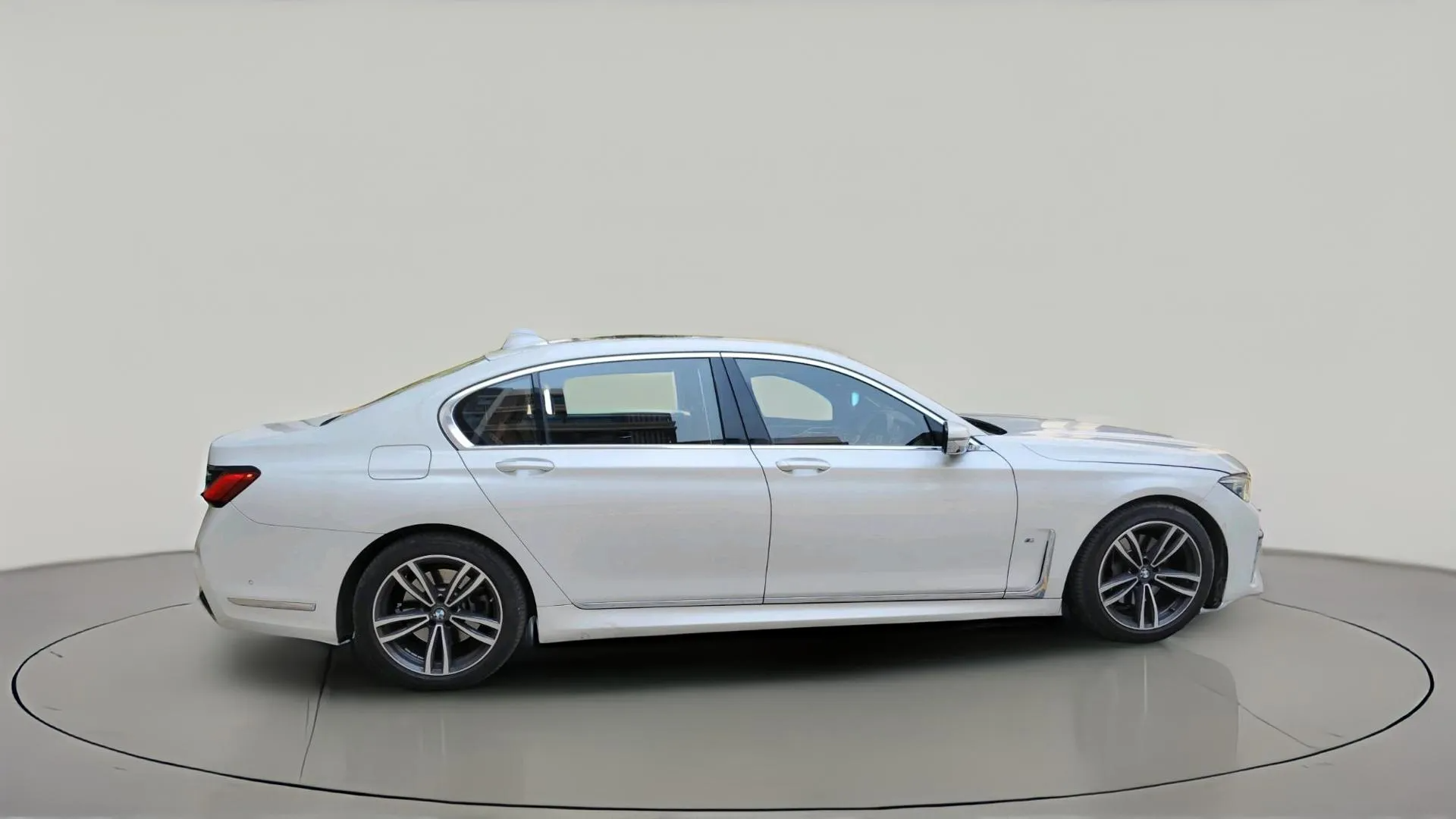2019 BMW 7 Series 730Ld M Sport, Diesel, Automatic, 30,628 km, exterior