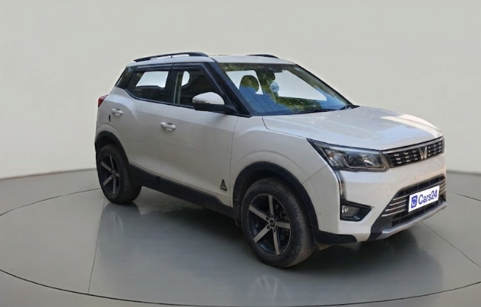 2022 Mahindra XUV300 W6 1.5 Diesel, Diesel, Manual, 1,31,773 km, exterior