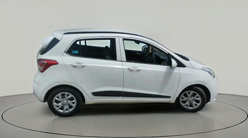 2018 Hyundai Grand i10 SPORTZ 1.2 KAPPA VTVT, Petrol, Manual, 31,552 km, exterior