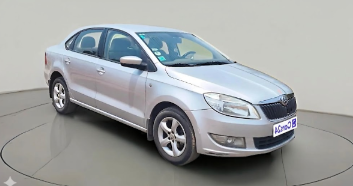 2015 Skoda Rapid AMBITION 1.5 TDI, Diesel, Manual, 1,09,959 km, exterior