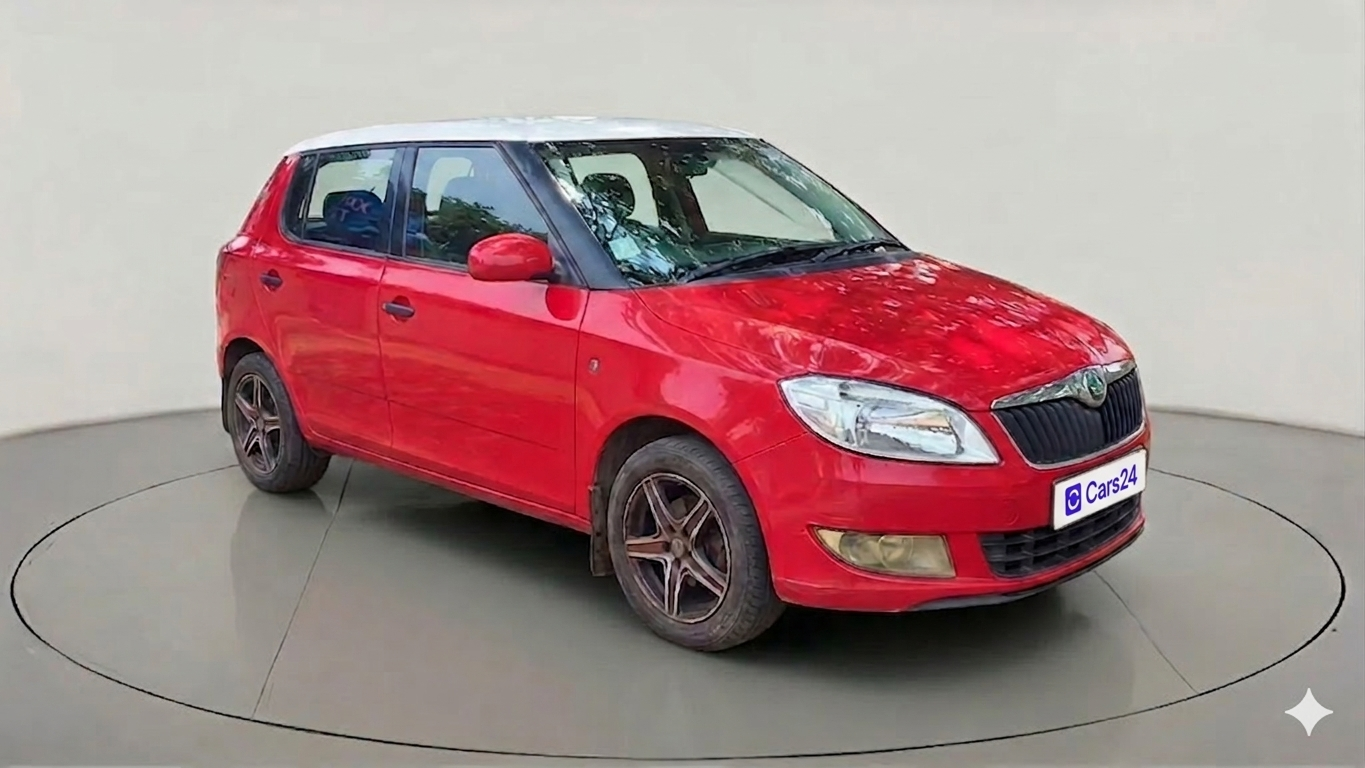 2011 Skoda Fabia CLASSIC 1.2 TDI, Diesel, Manual, 2,16,492 km, exterior