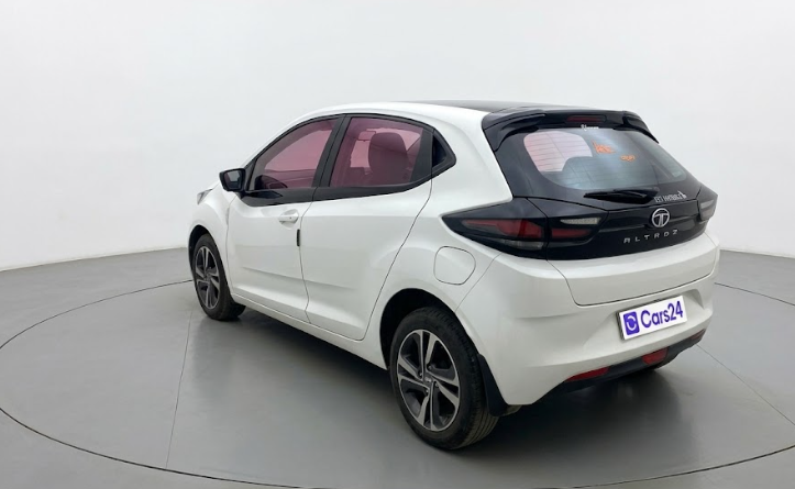 2024 Tata ALTROZ  XZ PLUS (S) , Diesel, Manual, 21,644 km, exterior