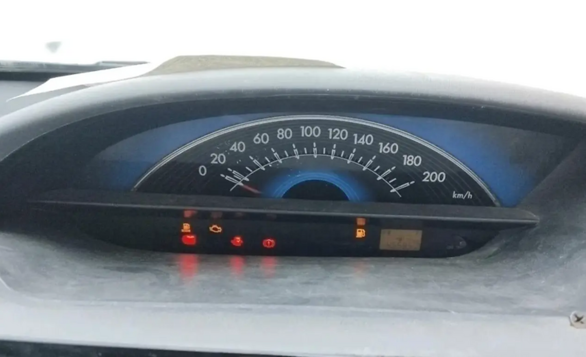 2013 Toyota Etios Liva G, CNG, Manual, 45,585 km, interior