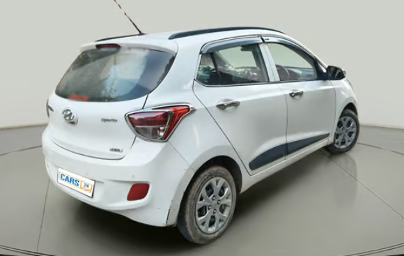2017 Hyundai Grand i10 SPORTZ 1.2 KAPPA VTVT, Petrol, Manual, 70,026 km, exterior