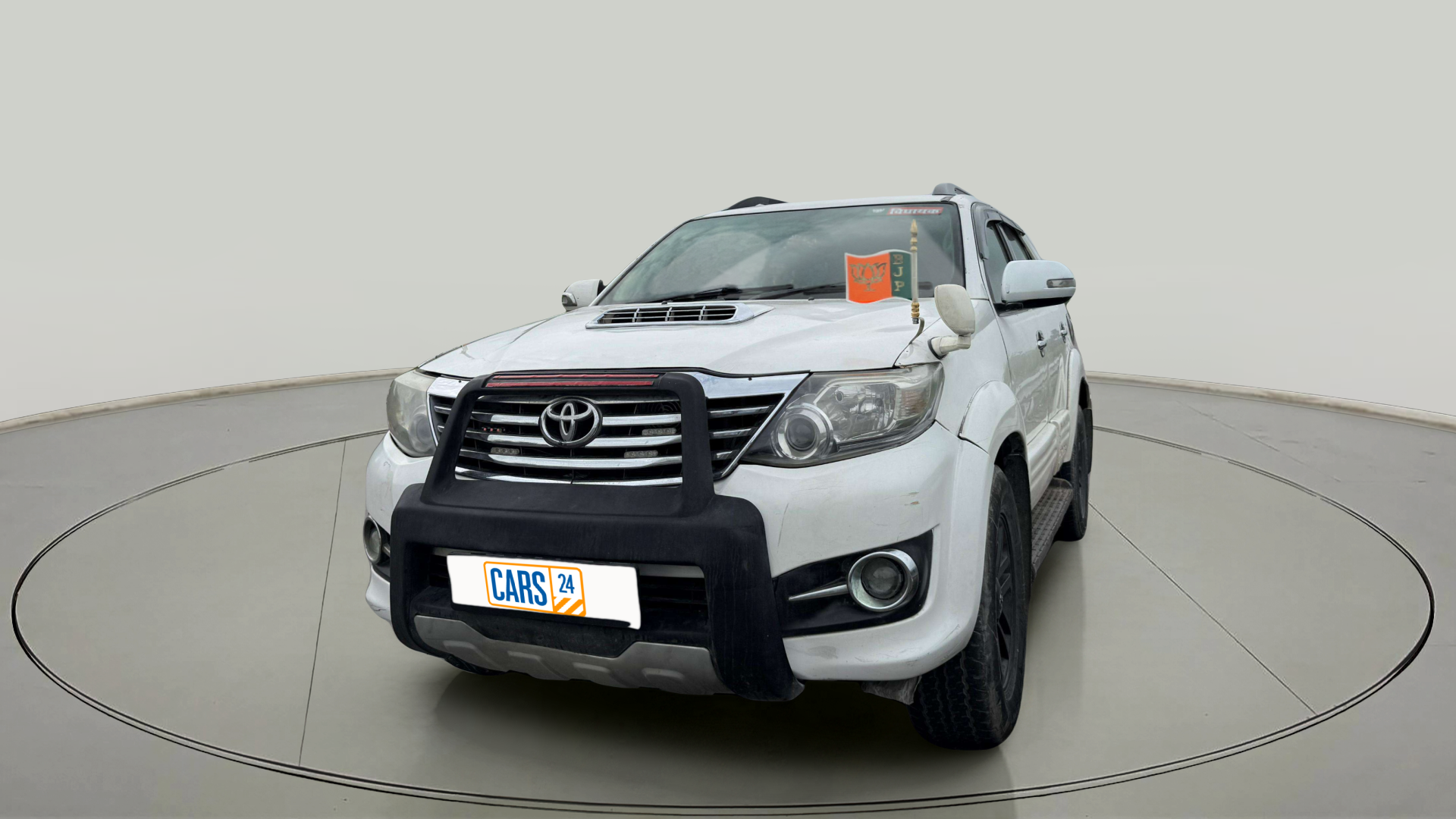 2012 Toyota Fortuner 3.0 4X2 MT, Diesel, Manual, 1,28,947 km, exterior
