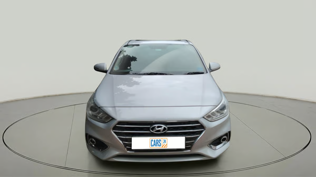 2011 Hyundai Verna FLUIDIC 1.6 VTVT EX, Petrol, Manual, 1,47,445 km, exterior