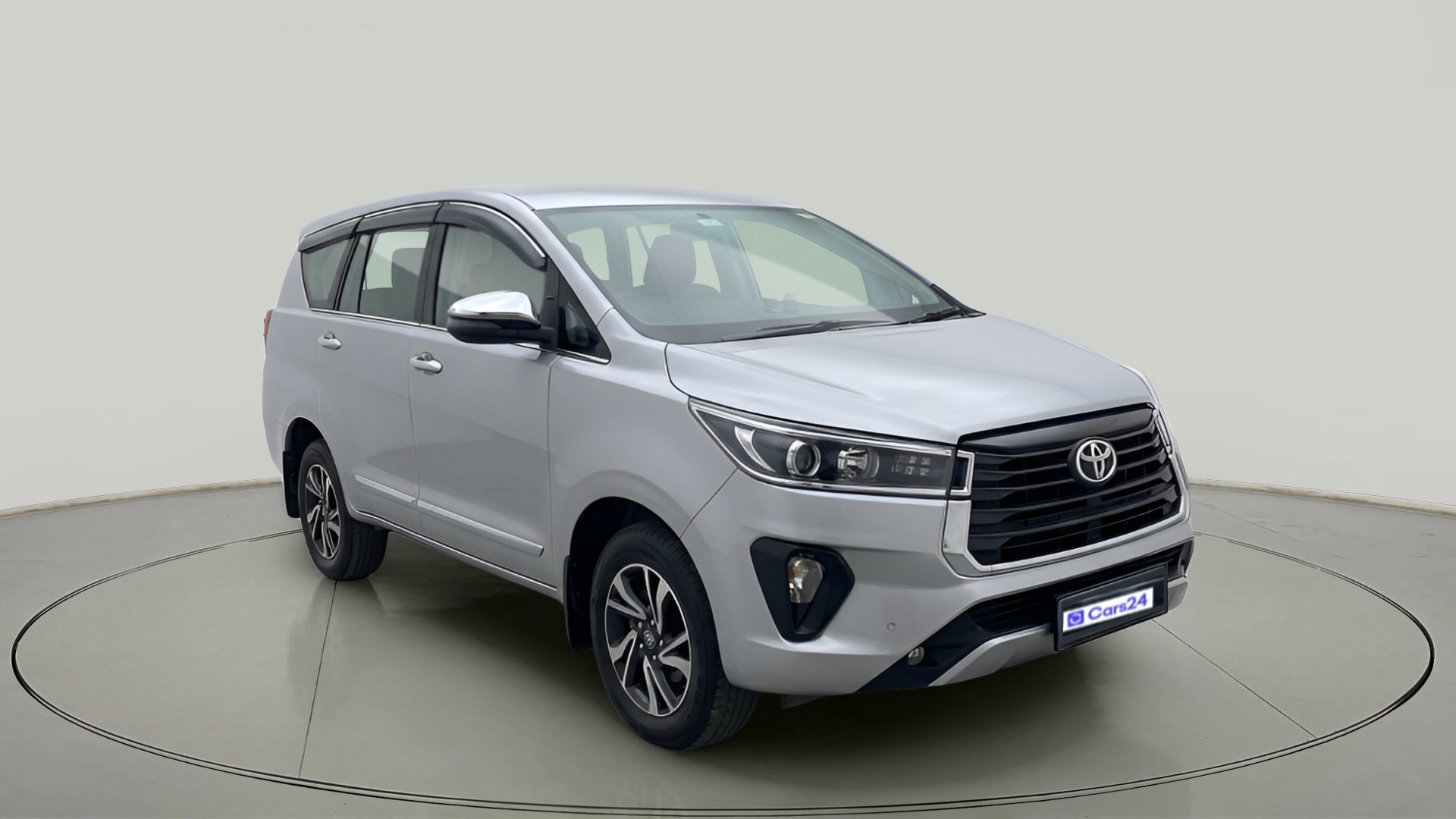 2022 Toyota Innova Crysta 2.4 VX 7 STR, Diesel, Manual, 90,742 km, exterior