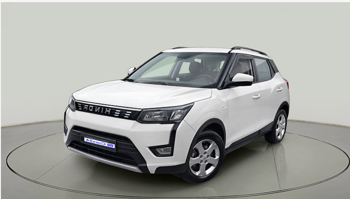 2022 Mahindra XUV300 W6 1.2 PETROL, Petrol, Manual, 1,06,615 km, exterior