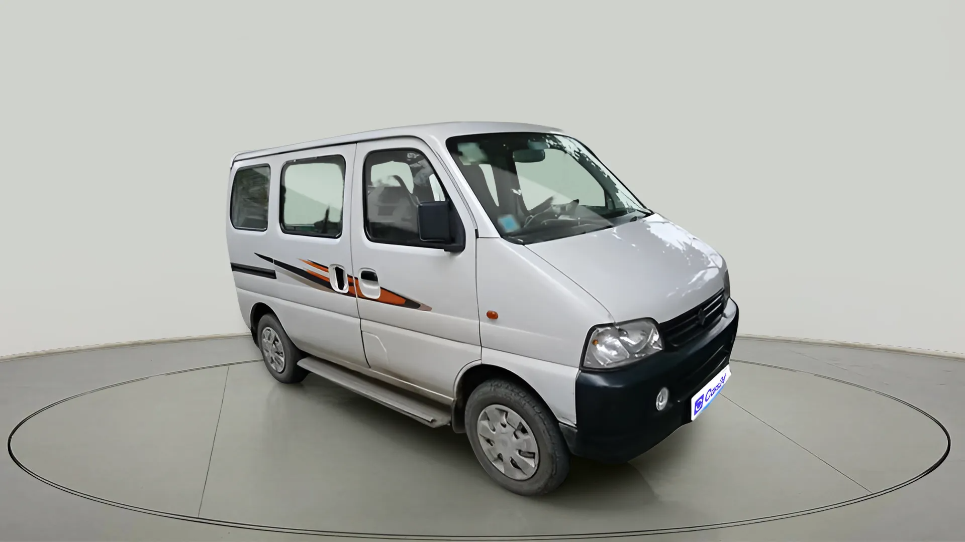 2017 Maruti Eeco 7 STR, CNG, Manual, 34,317 km, exterior