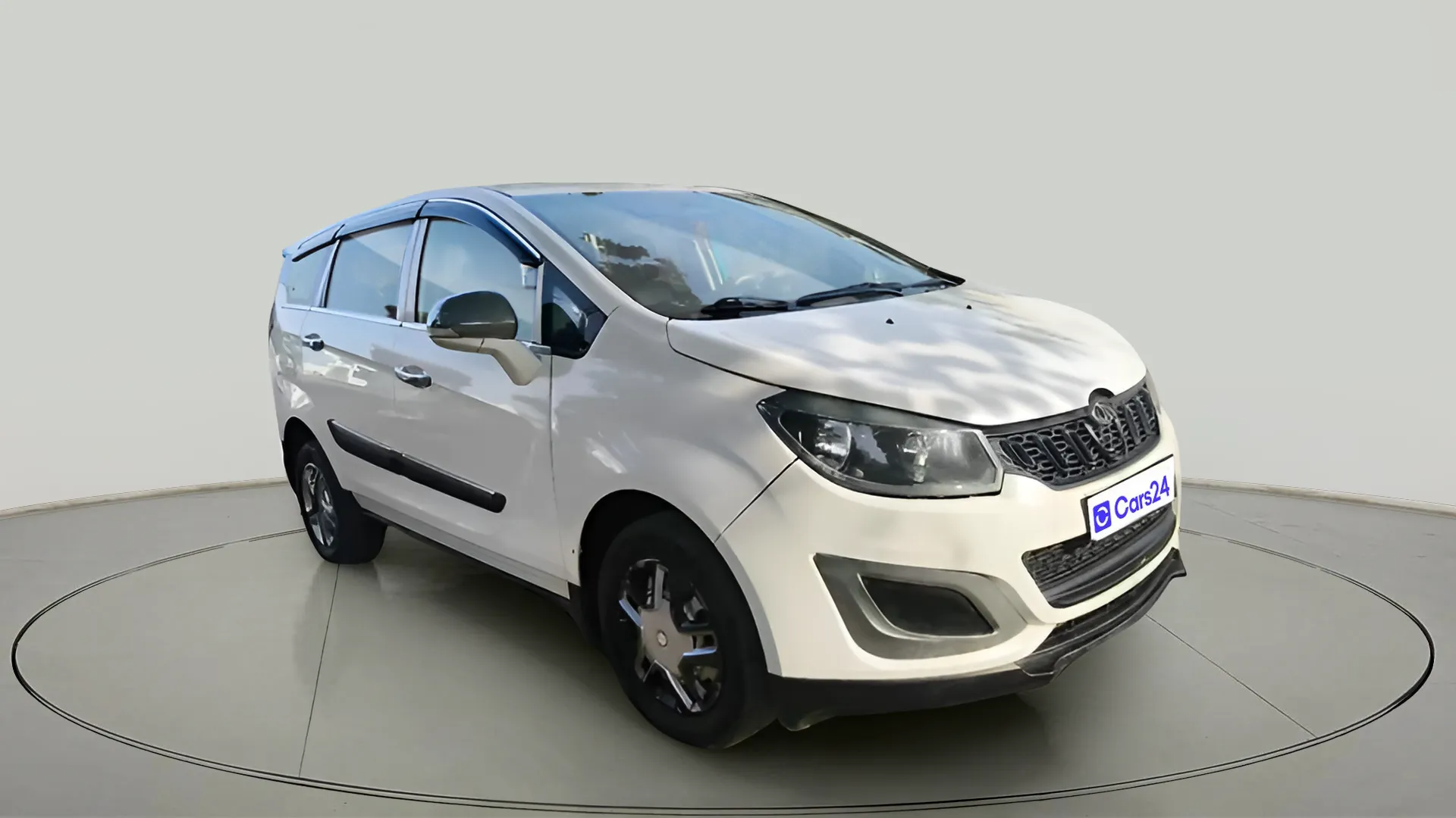 2018 Mahindra MARAZZO M2 8 STR, Diesel, Manual, 1,87,283 km, exterior