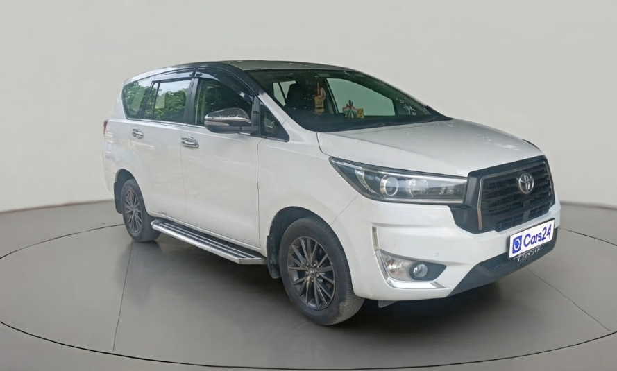 2023 Toyota Innova Crysta 2.4 ZX 7STR, Diesel, Manual, 42,398 km, exterior