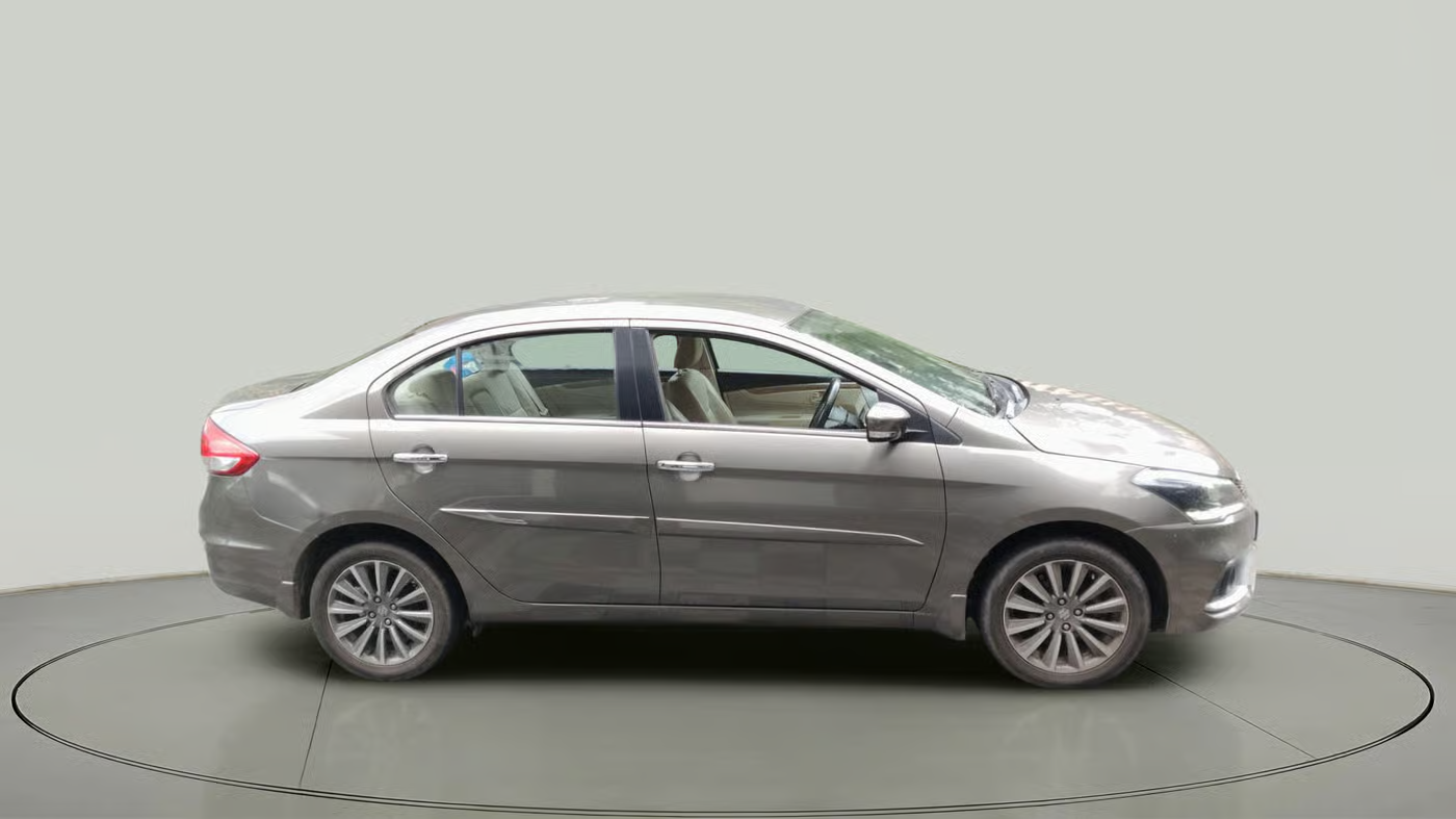 2019 Maruti Ciaz ALPHA 1.5 SHVS PETROL, CNG, Manual, 1,87,743 km, exterior