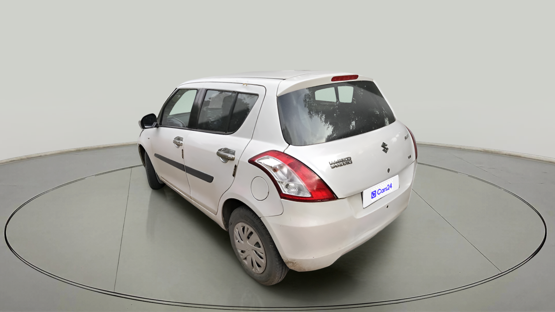 2017 Maruti Swift VXI O, CNG, Manual, 1,16,987 km, exterior