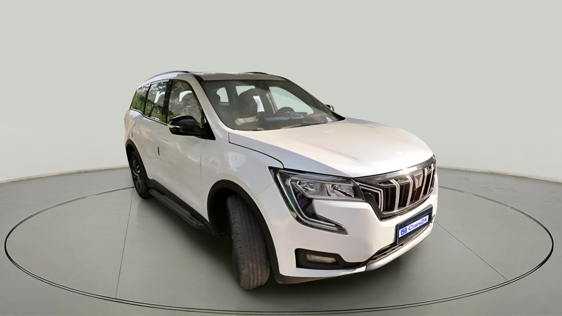 2022 Mahindra XUV700 AX 3 P MT 5 STR, Petrol, Manual, 26,289 km, exterior