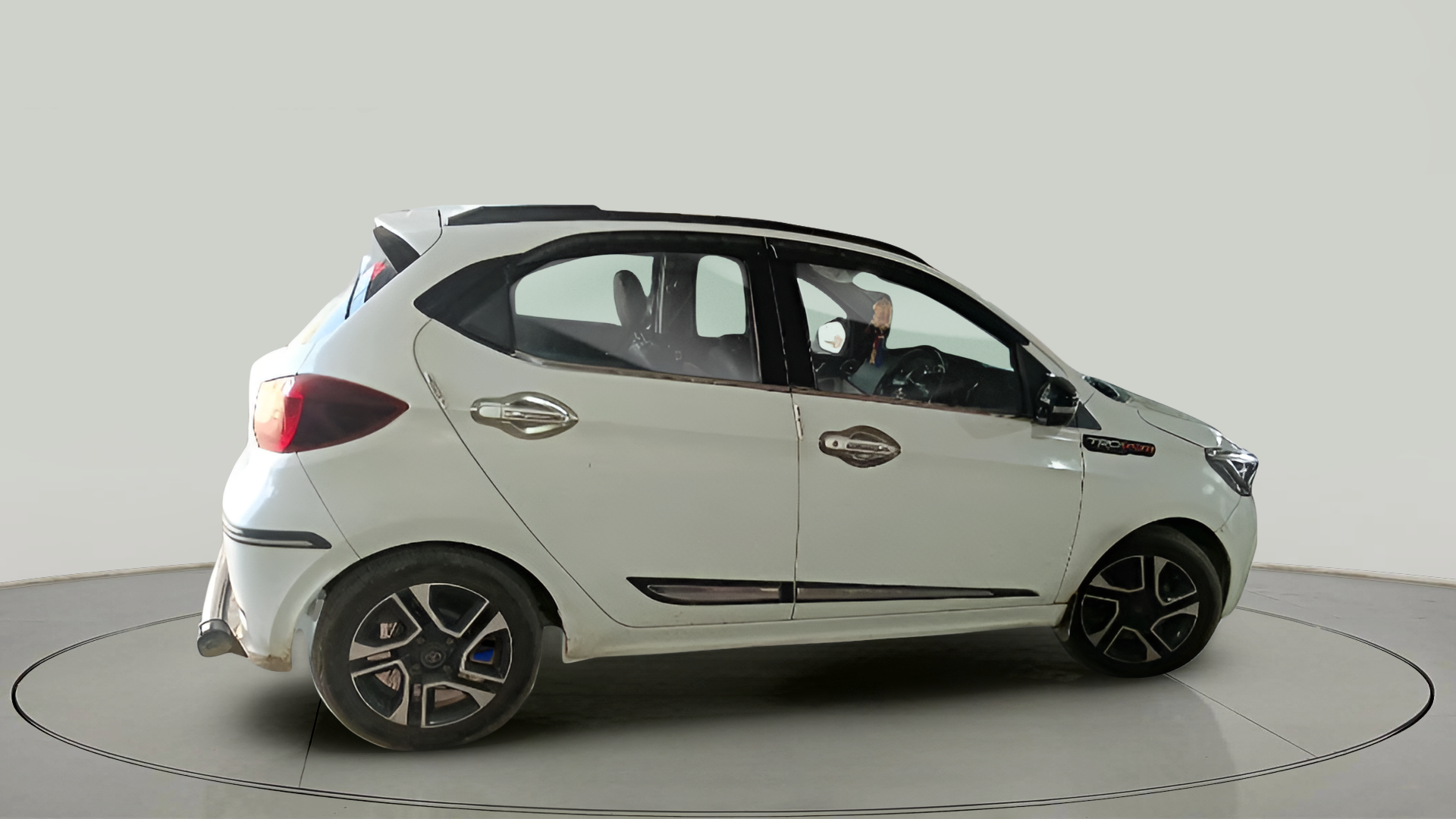 2022 Tata Tiago XZ PLUS PETROL, CNG, Manual, 79,496 km, exterior