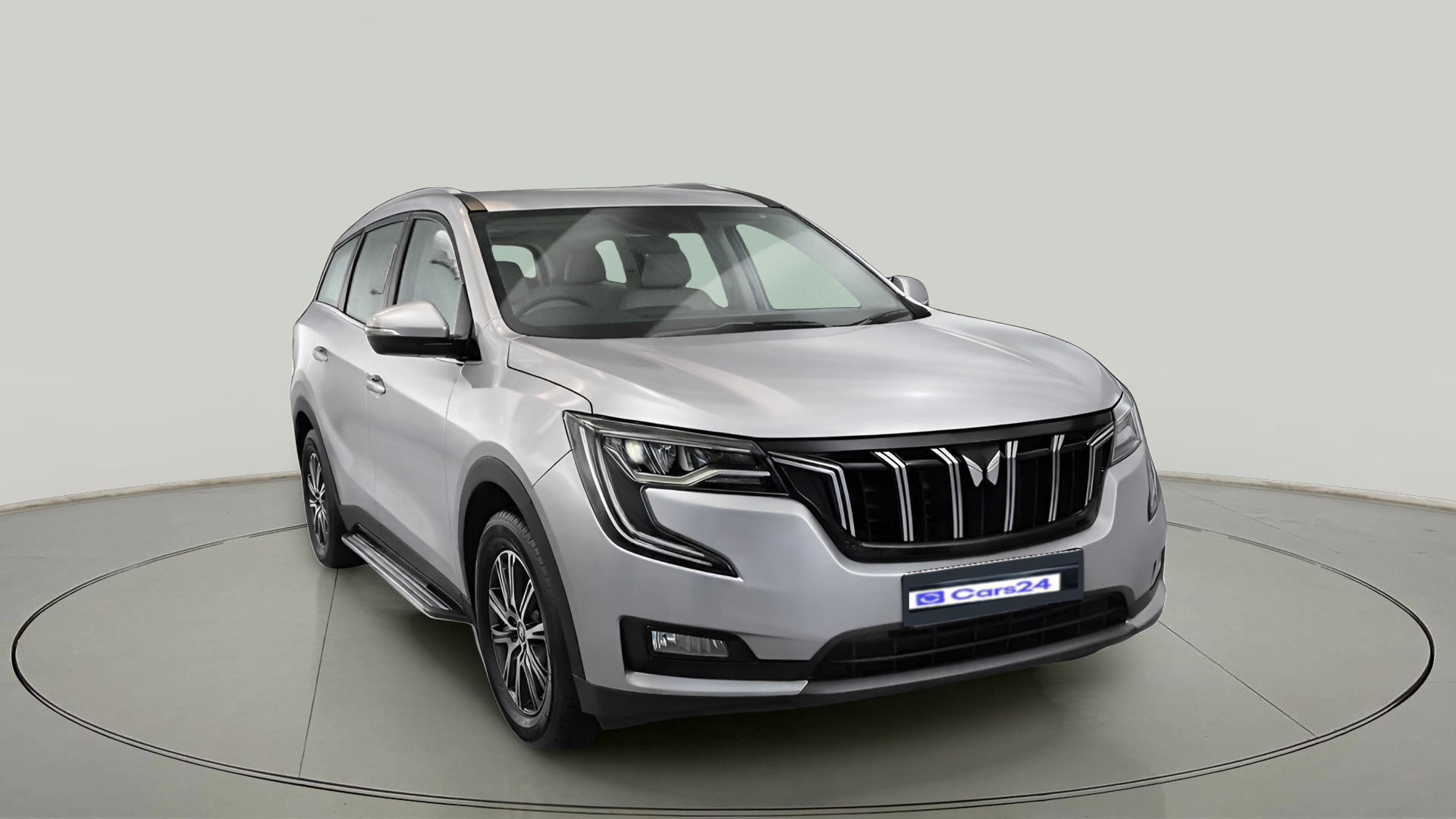 2023 Mahindra XUV700 AX 7 LUXURY D AT 7 STR, Diesel, Automatic, 80,796 km, exterior