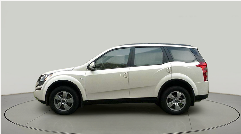2015 Mahindra XUV500 W8, Diesel, Manual, 70,568 km, exterior