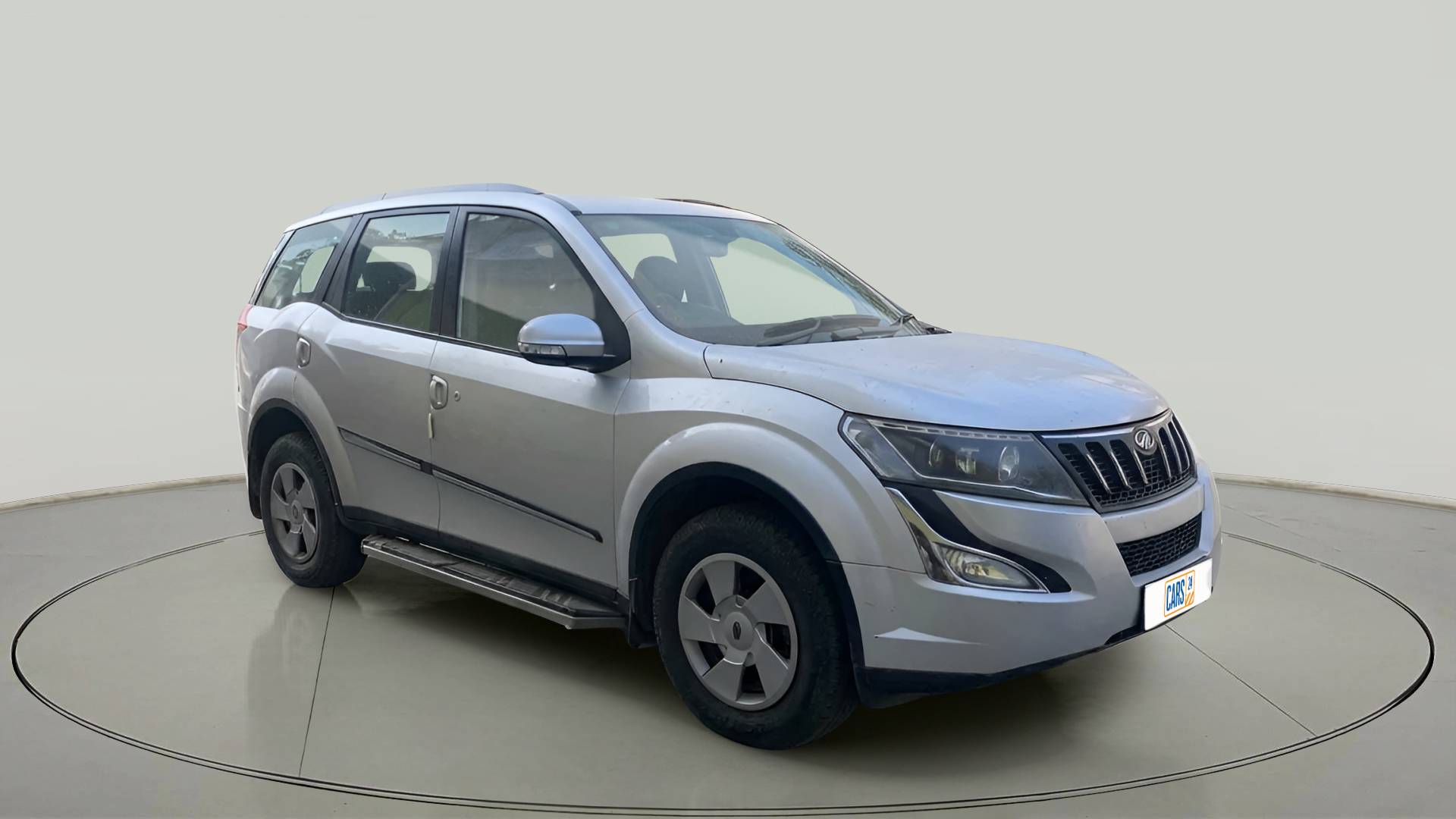 2016 Mahindra XUV500 W6 AT 1.99, Diesel, Automatic, 78,933 km, exterior
