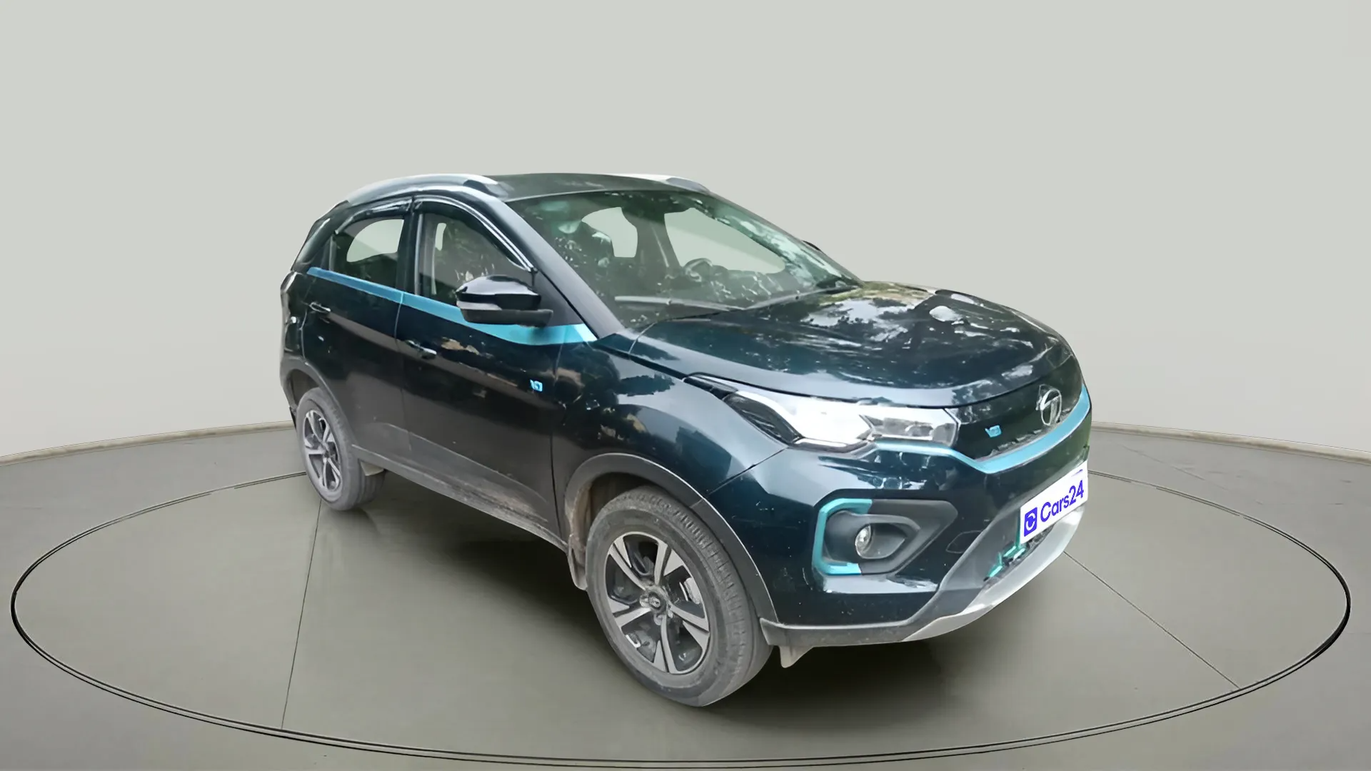 2023 Tata NEXON EV XZ PLUS, Electric, Automatic, 17,989 km, exterior