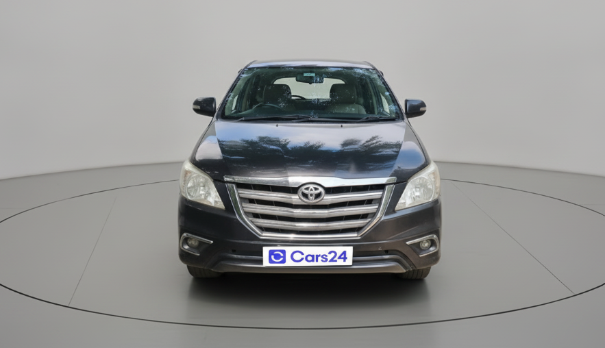 2015 Toyota Innova 2.5 VX 7 STR, Diesel, Manual, 94,867 km, exterior
