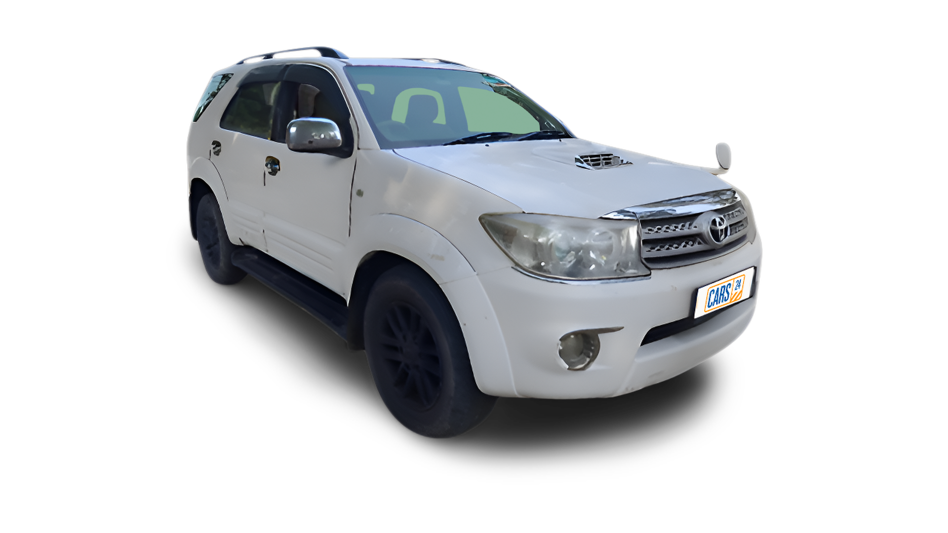 Toyota Fortuner-img
