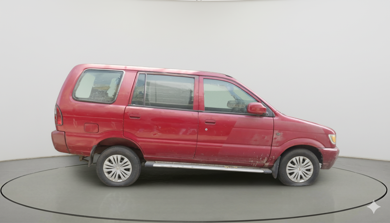 2014 Chevrolet Tavera NEO 3 LS 10 STR BS III, Diesel, Manual, 2,00,000 km, exterior